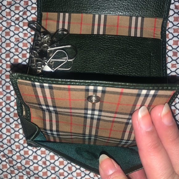 Burberry black leather 5 keychain holder - Picture 3 of 4